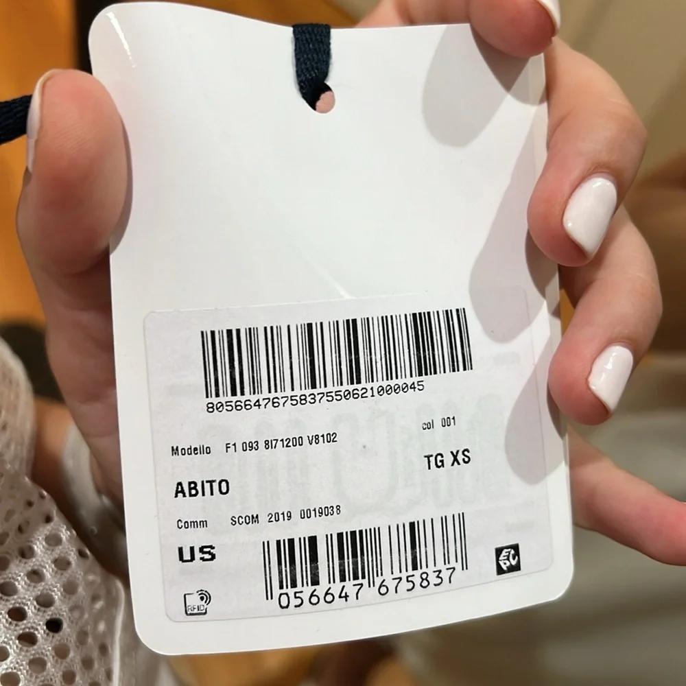 COPY - Moncler T-shirt Dress - Picture 7 of 7